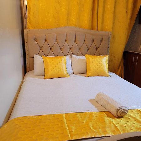 Sunrise Blue Moon B&B Nairobi Exterior foto